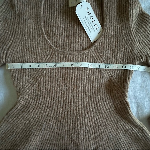 Shoefly Sweater Womens Large Camel Peplum Pullover Ribbed Knit Long Sleeve NWT - Picture 5 of 9